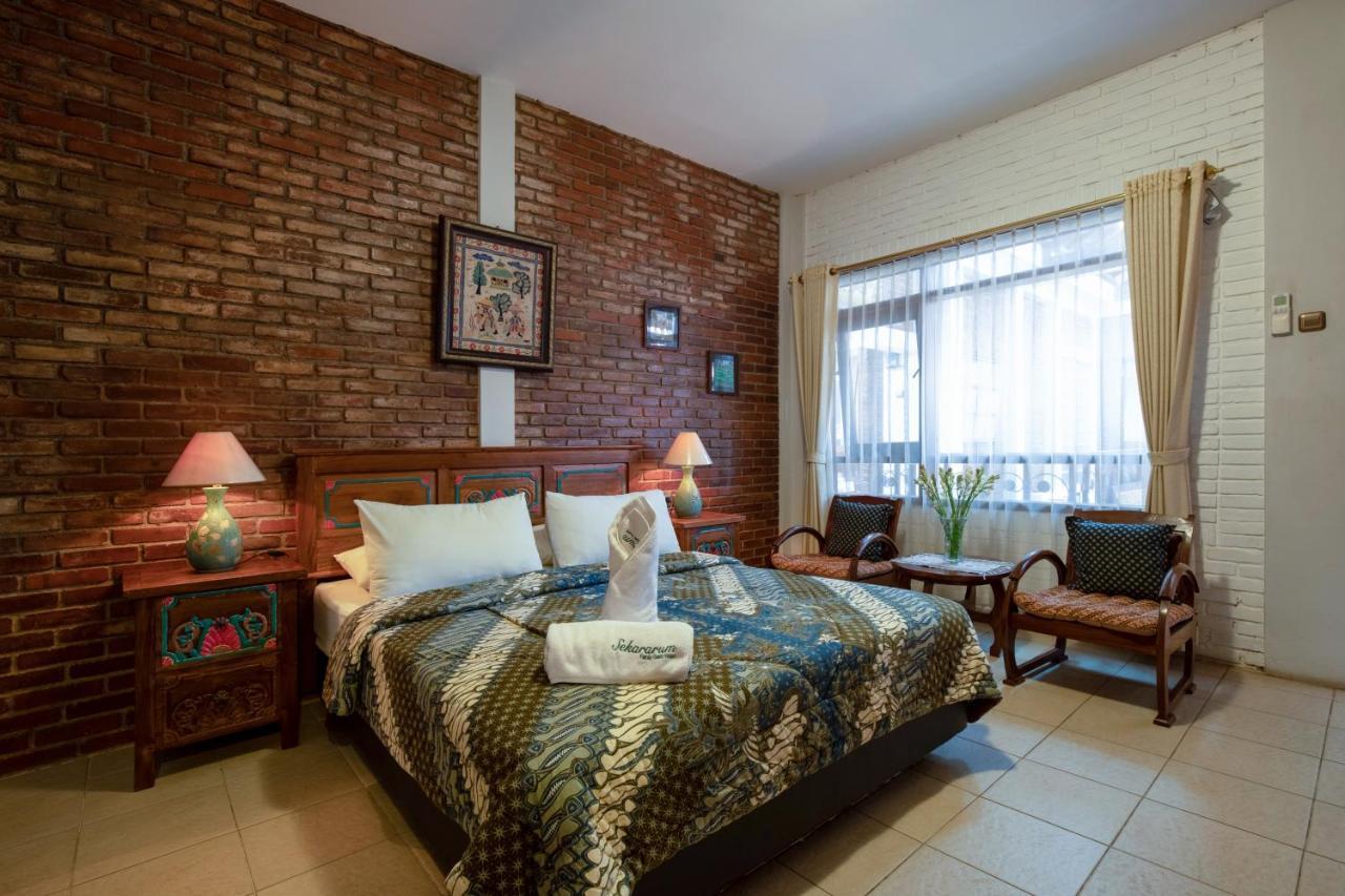 Sekararum Butik Syariah Guesthouse Bandung Exteriör bild