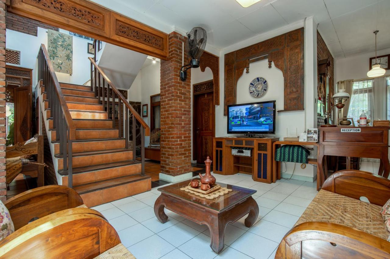 Sekararum Butik Syariah Guesthouse Bandung Exteriör bild