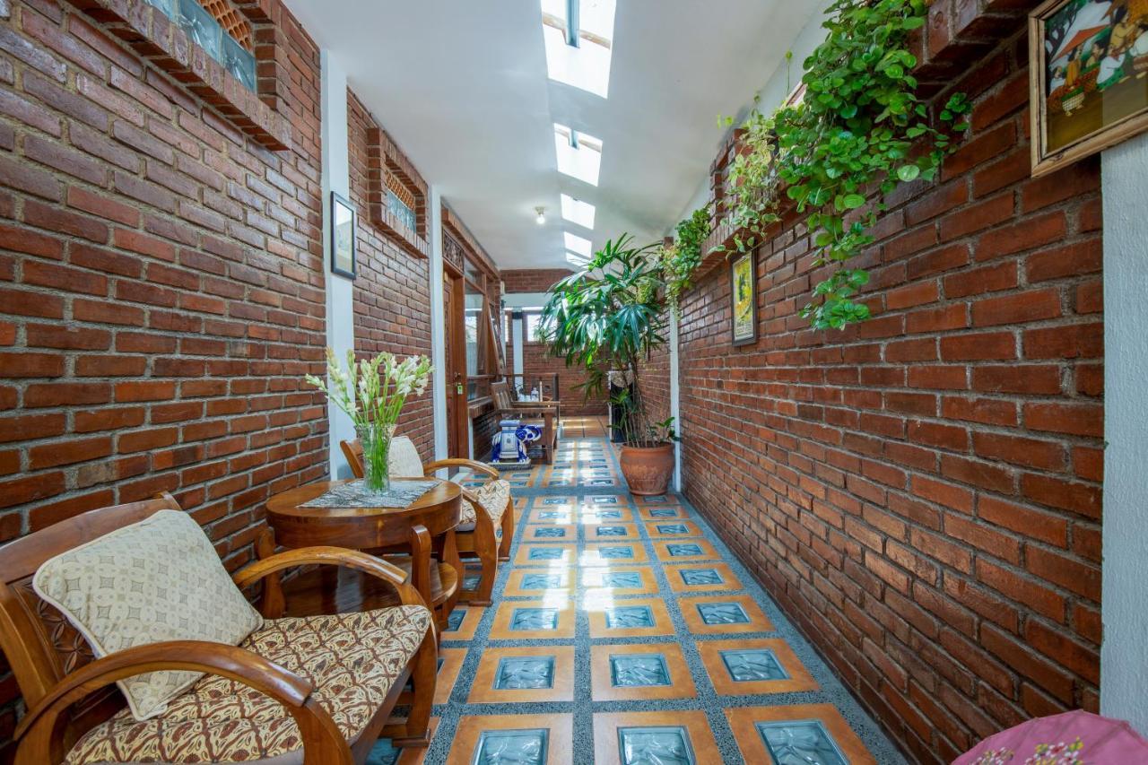 Sekararum Butik Syariah Guesthouse Bandung Exteriör bild