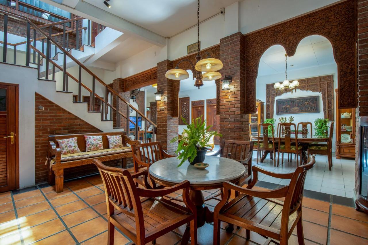 Sekararum Butik Syariah Guesthouse Bandung Exteriör bild