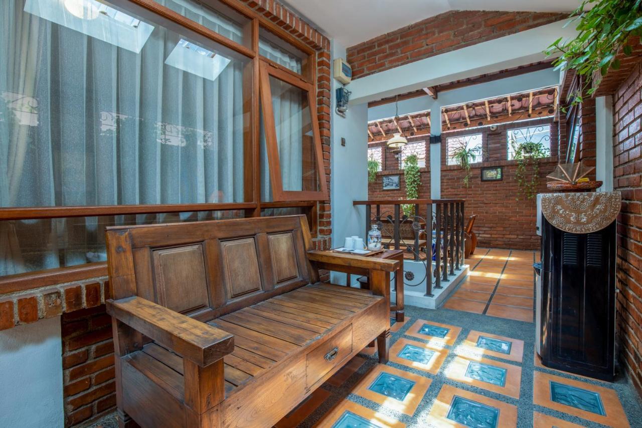 Sekararum Butik Syariah Guesthouse Bandung Exteriör bild