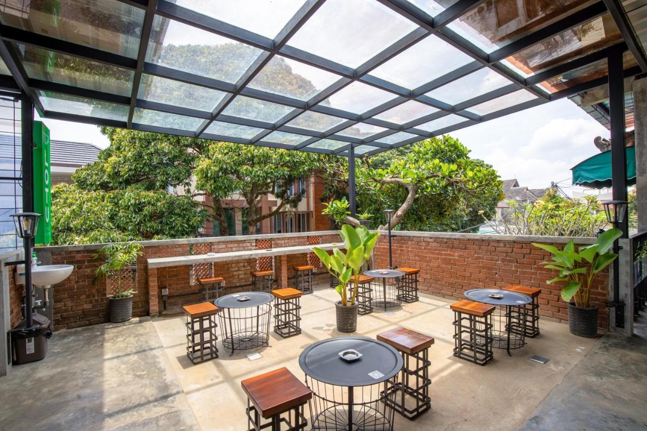 Sekararum Butik Syariah Guesthouse Bandung Exteriör bild